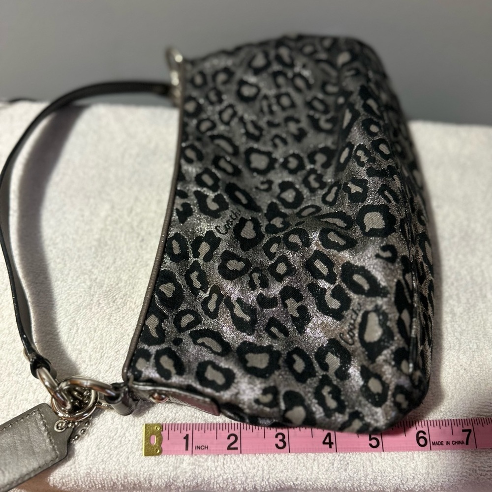 Coach shoulder bag